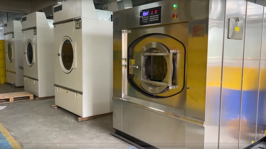 Customer industrial washer extractor Room